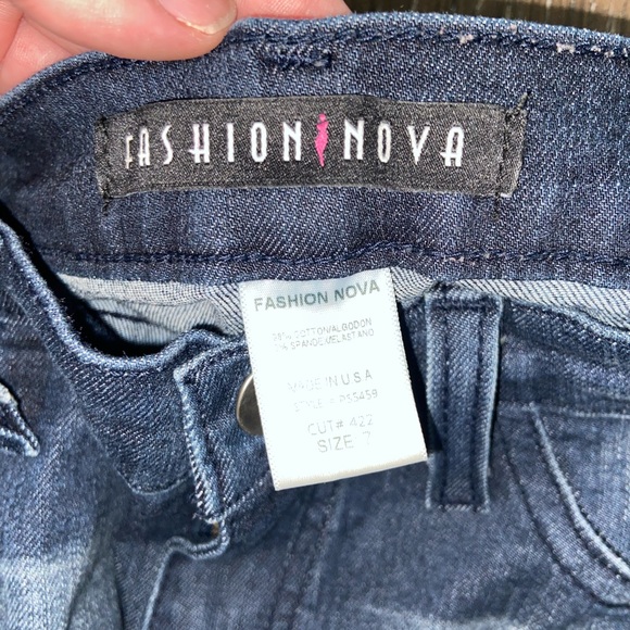 Fashion Nova High Rise Jeans - Picture 4 of 4